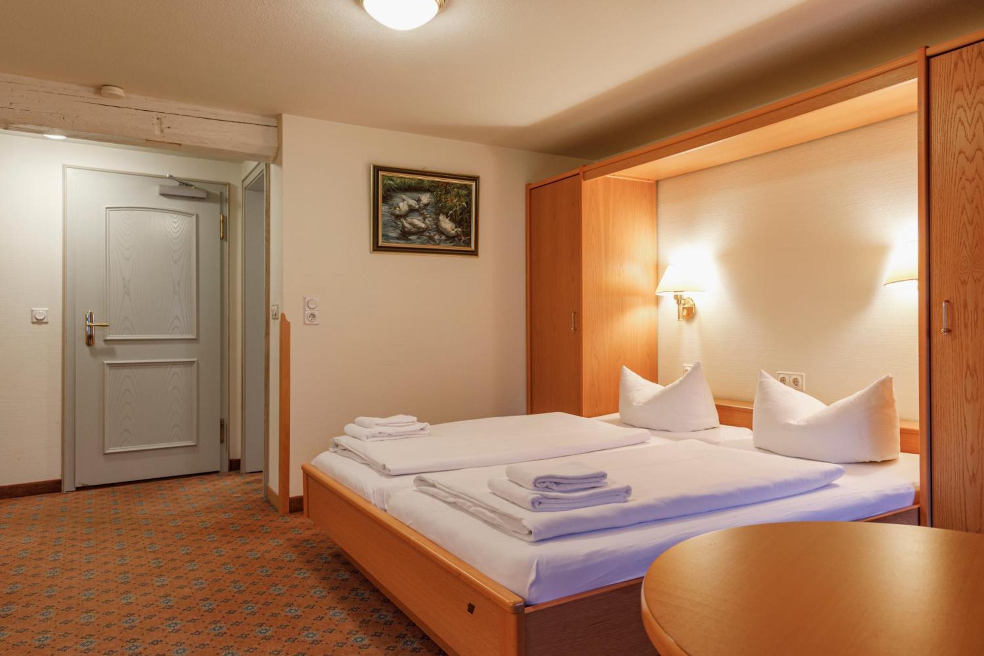 Meißen Schwerter Schankhaus & Hotel מראה חיצוני תמונה